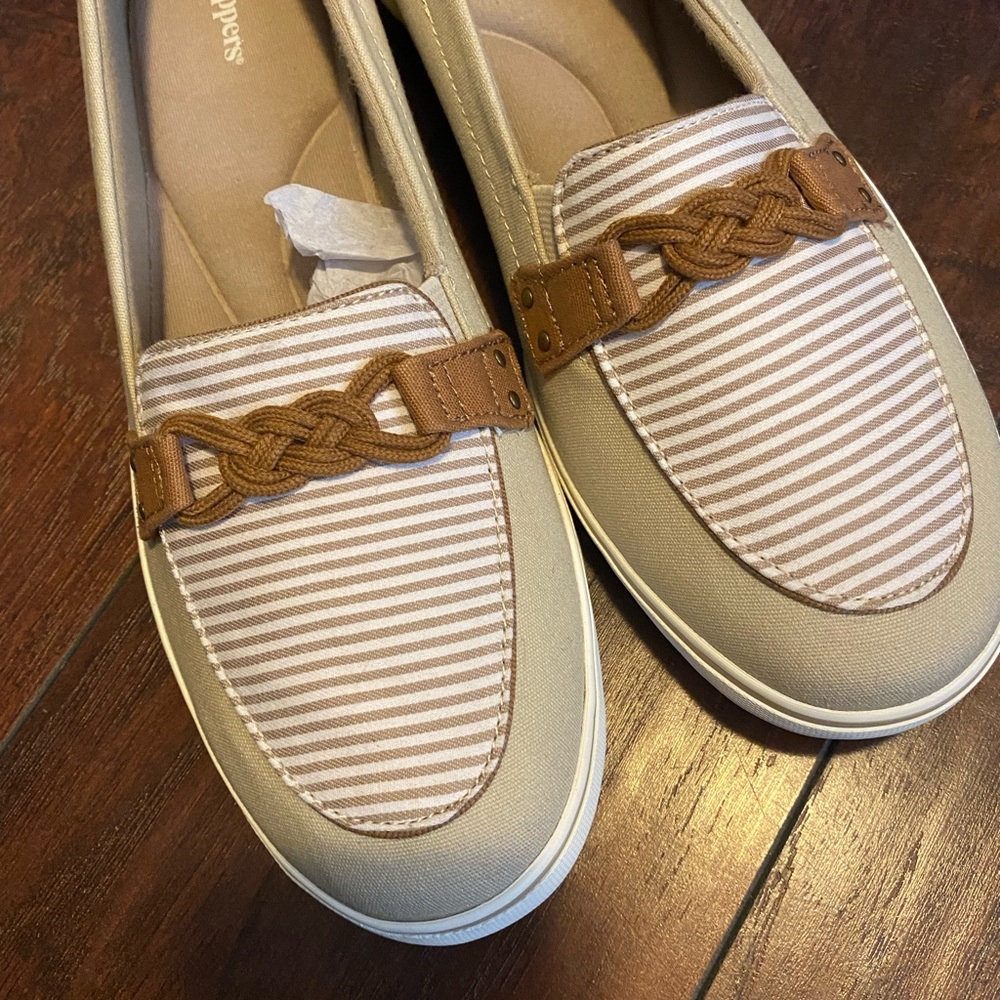 Grasshoppers shoes